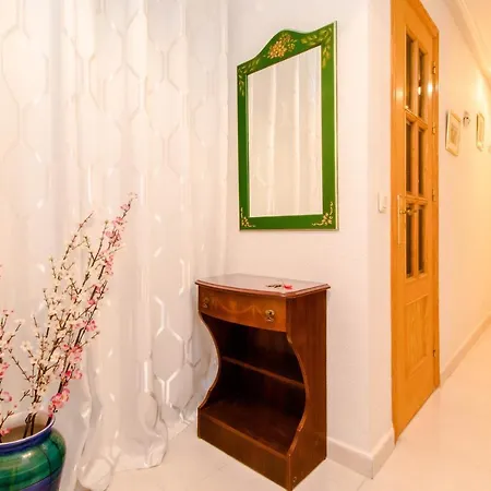 Espanatour Galeon Апартаменти *